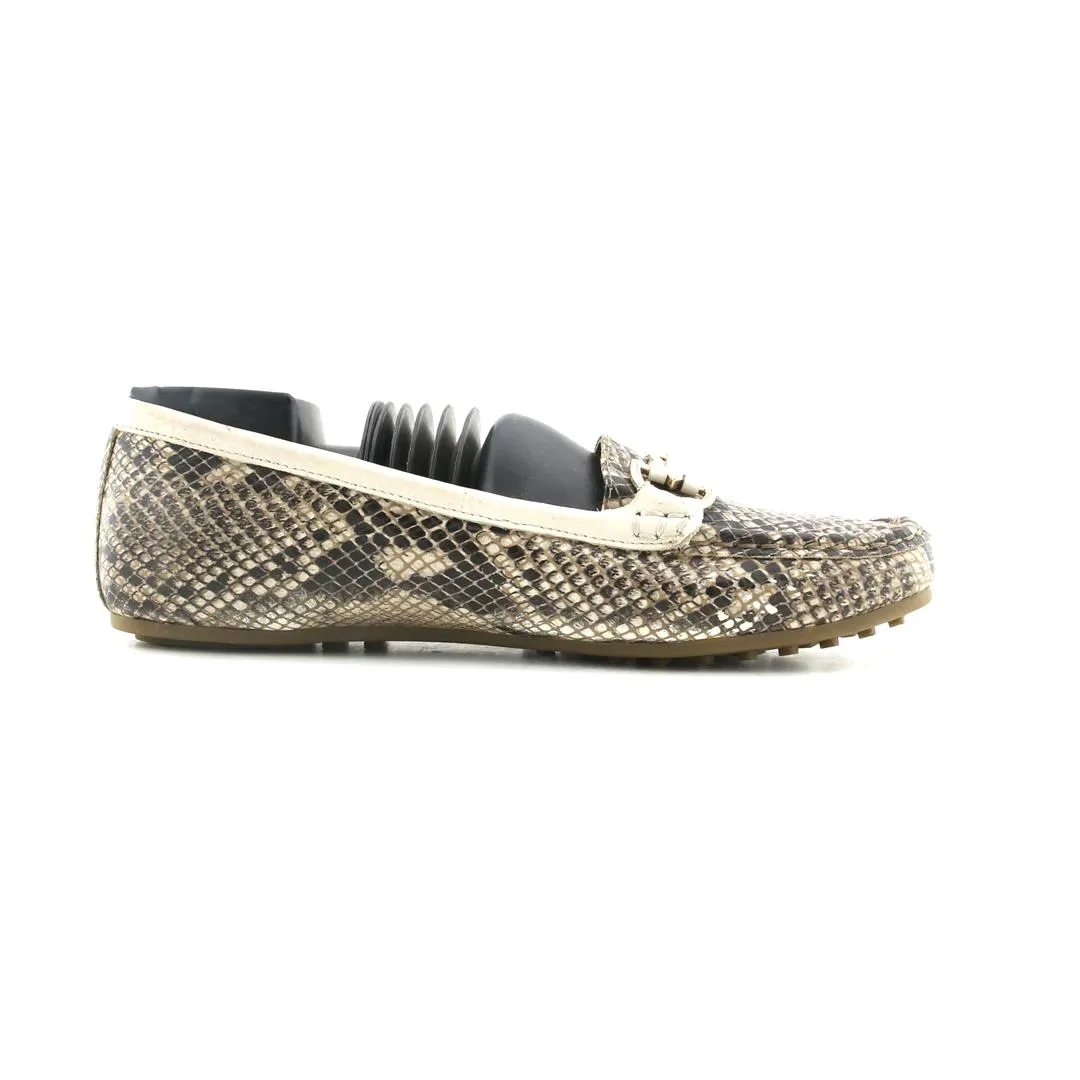 AEROSOLES  DRIVE ALONG