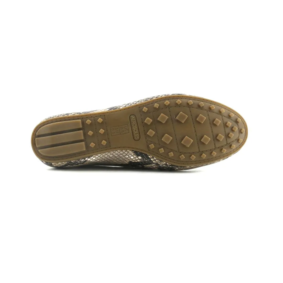 AEROSOLES  DRIVE ALONG