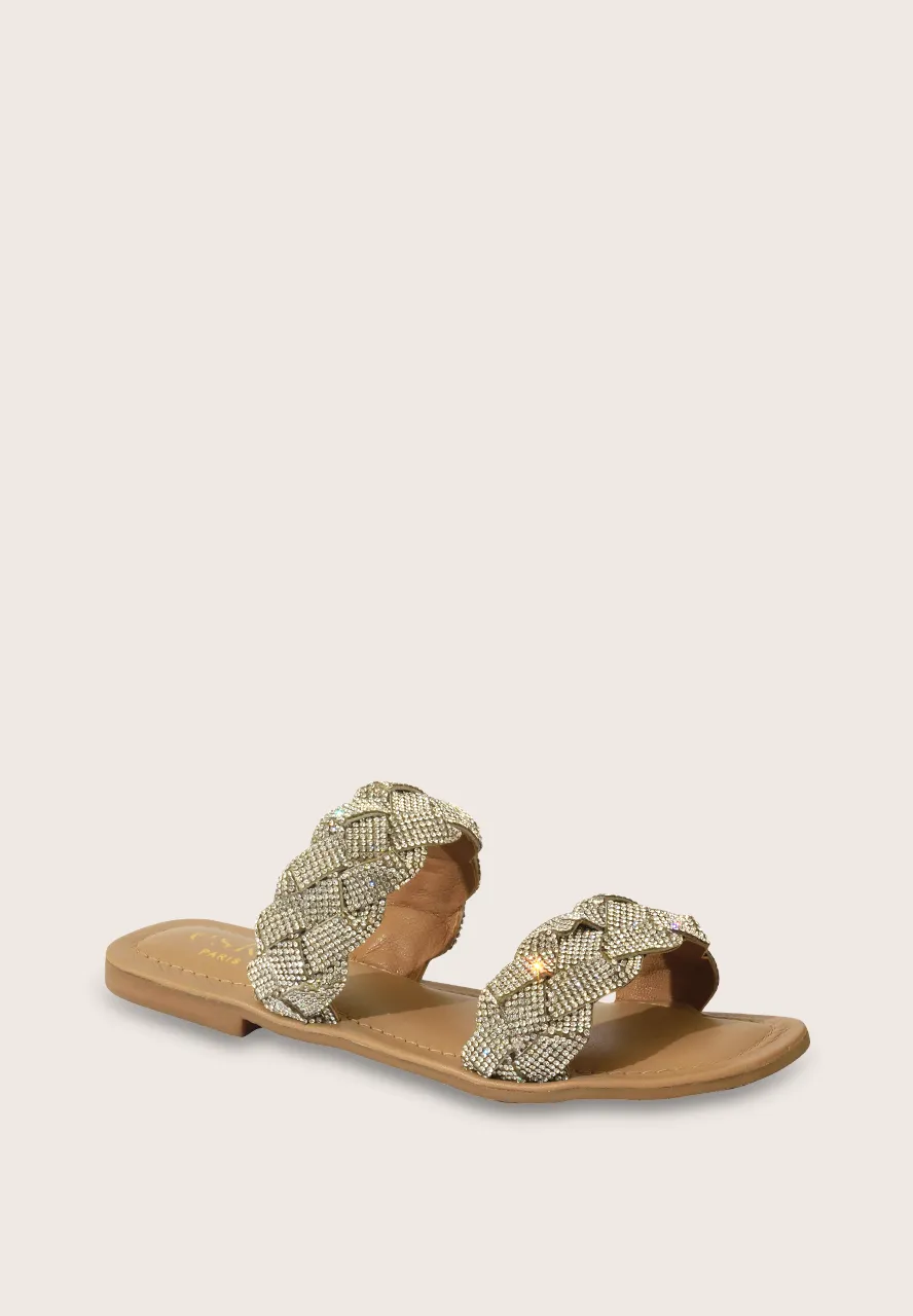Elle, the slip ons
