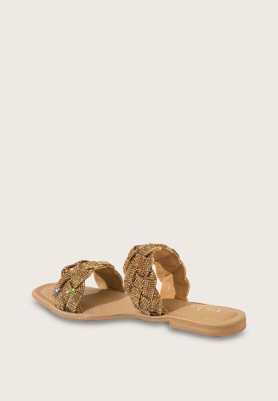 Elle, the slip ons